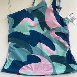 Colorful Camouflage Tank Top size XL